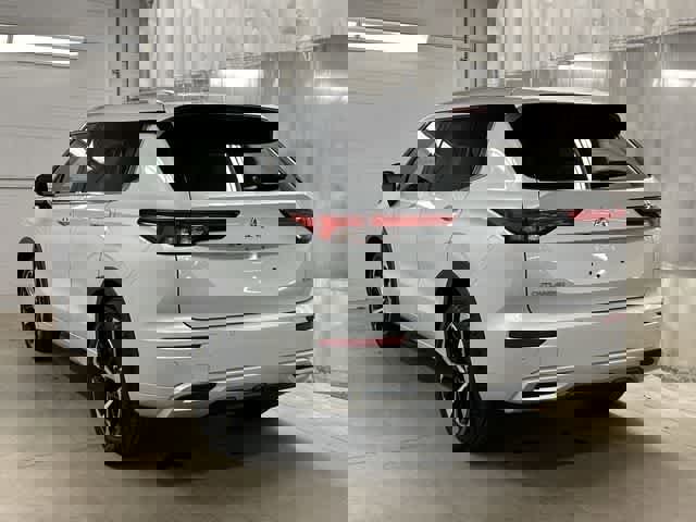 Used 2024 Mitsubishi Outlander SEL image 35