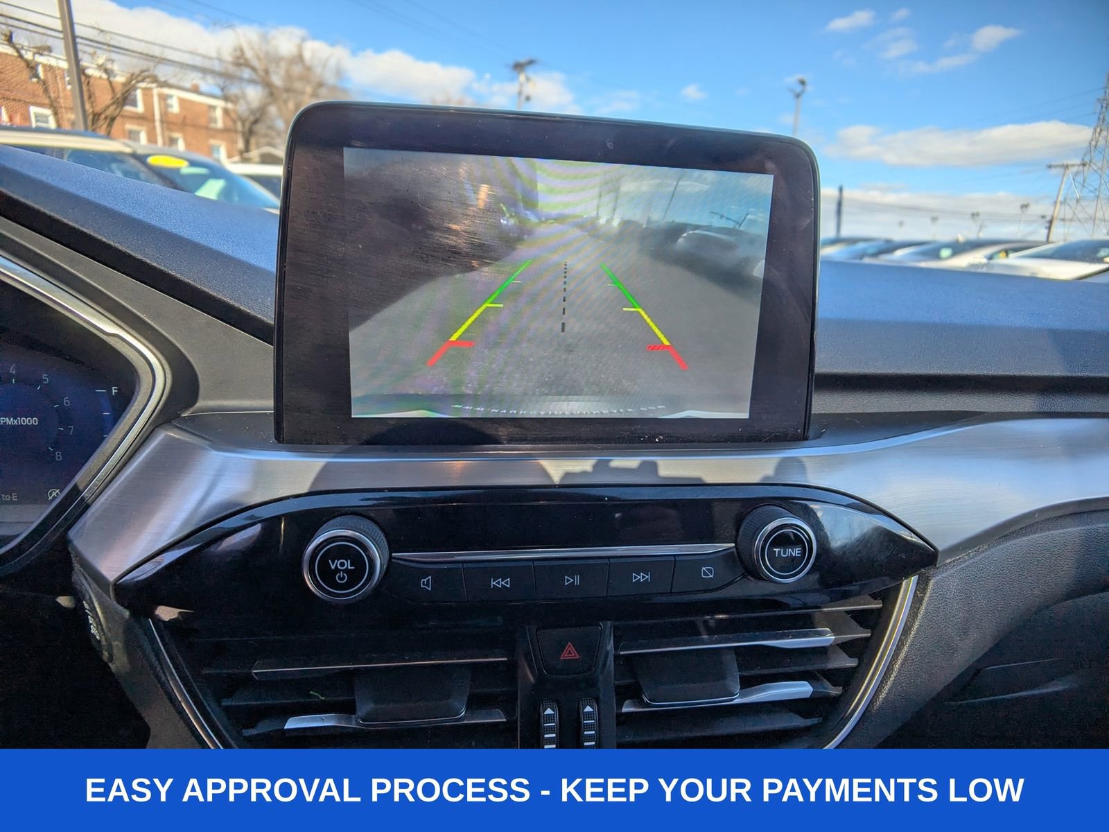 Used 2022 Ford Escape Titanium w/ Class II Trailer Tow Package image 27