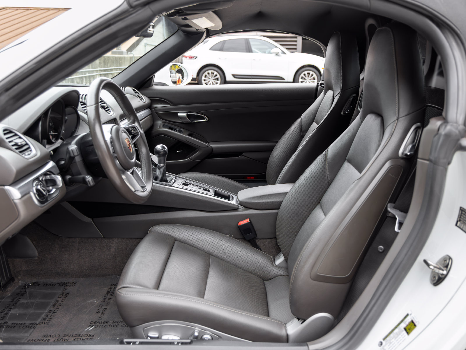 Certified 2017 Porsche 718 Boxster RWD image 35