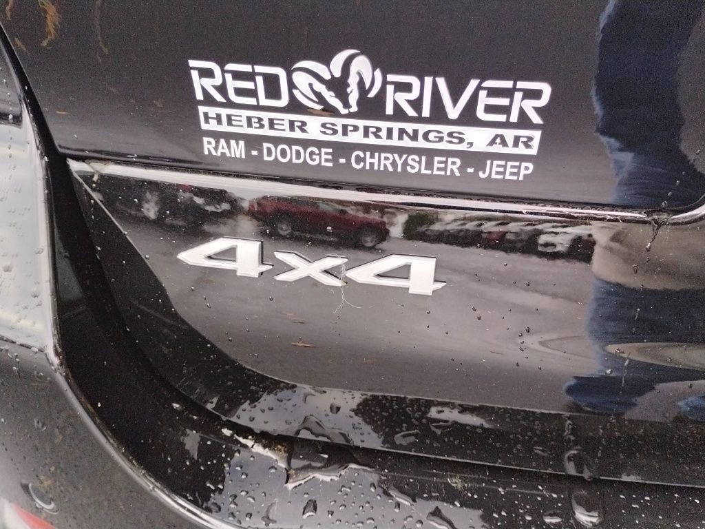 New 2025 Jeep Grand Cherokee L Laredo w/ Trailer Tow Package image 11