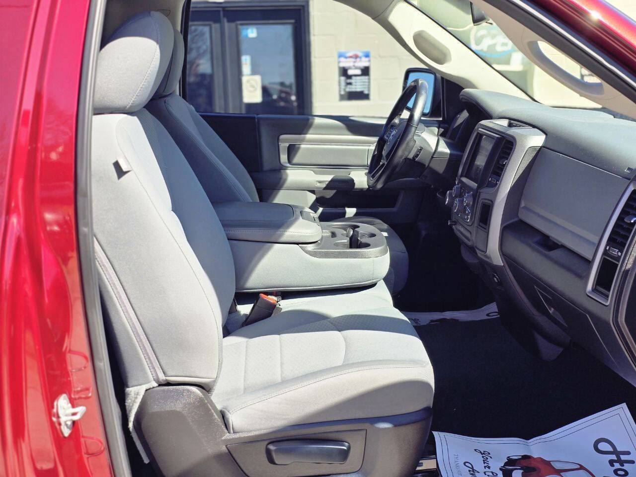 Used 2019 RAM 1500 Express w/ Express Value Package image 17