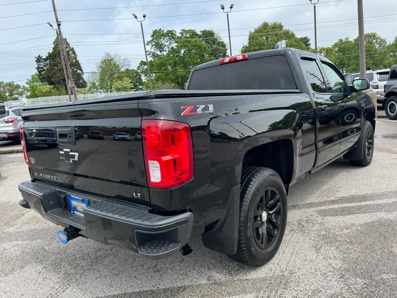 Used 2019 Chevrolet Silverado 1500 LT w/ All Star Edition AWD/4WD image 3