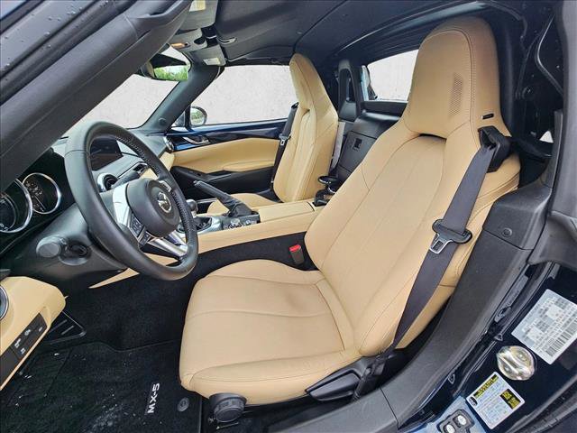 Used 2025 MAZDA MX-5 Miata RF Grand Touring image 23