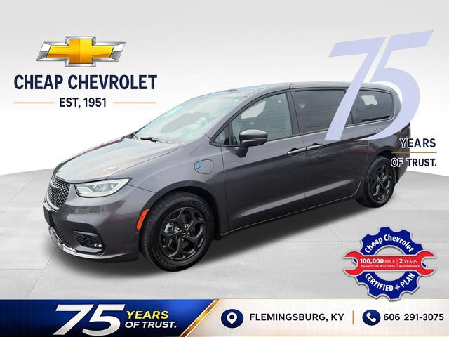 Used 2022 Chrysler Pacifica Touring-L w/ Uconnect Theater Family Group FWD image 1