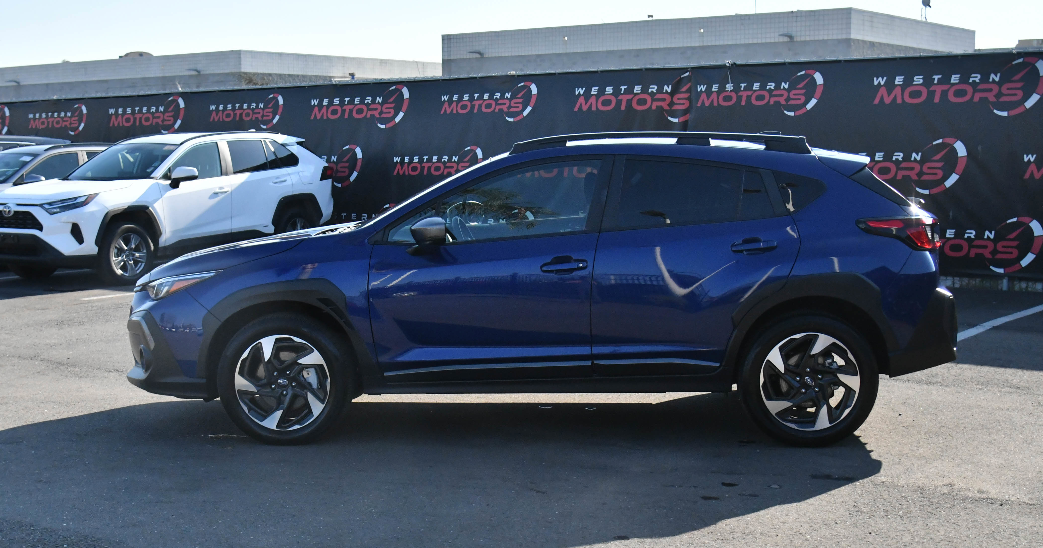 Used 2024 Subaru Crosstrek 2.5i Limited w/ Crosstrek Mirror Package AWD/4WD image 4