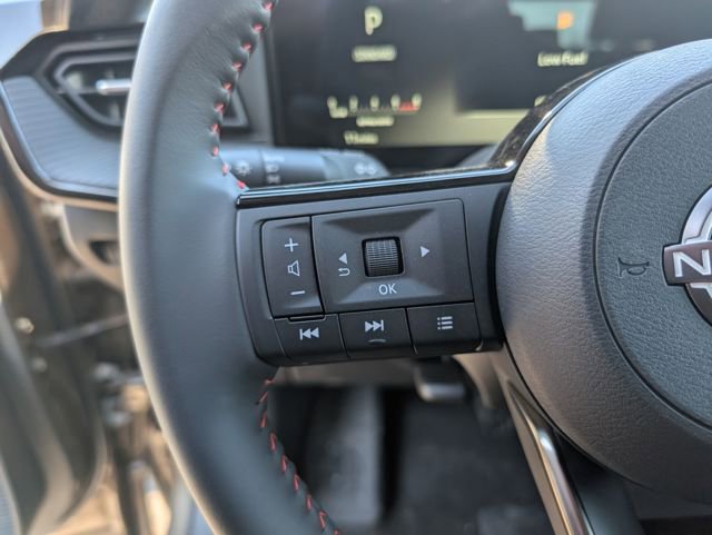 New 2026 Nissan Kicks SR w/ Cold Weather Package AWD/4WD image 18
