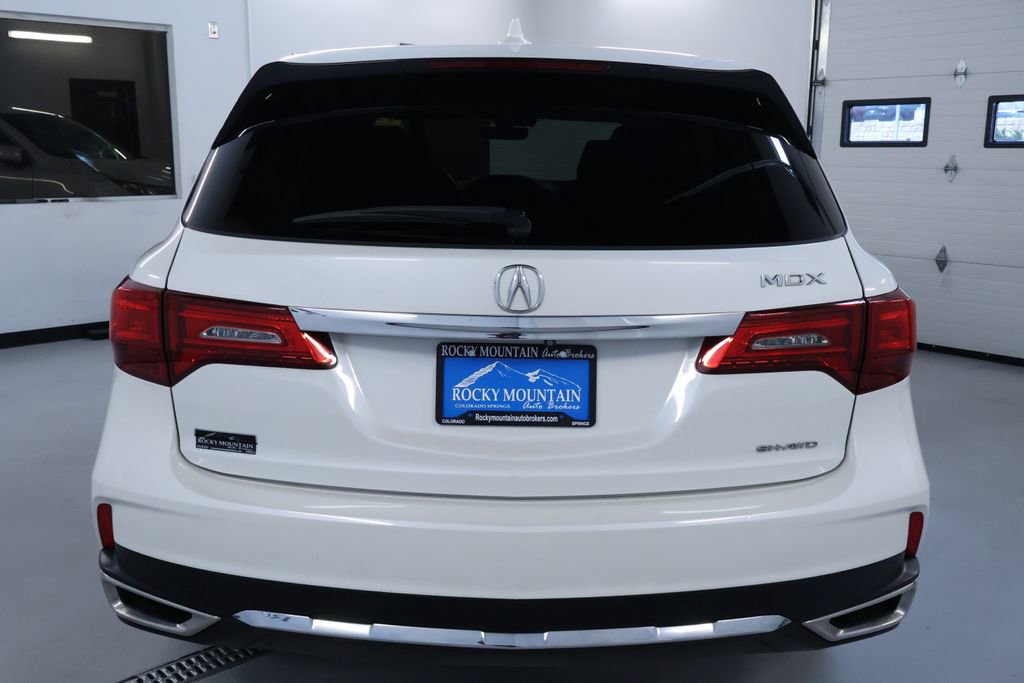 Used 2018 Acura MDX w/ Technology & Entertainment image 6