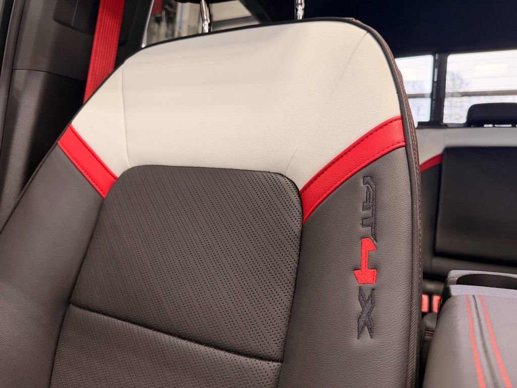 Used 2024 GMC Canyon AT4X image 26