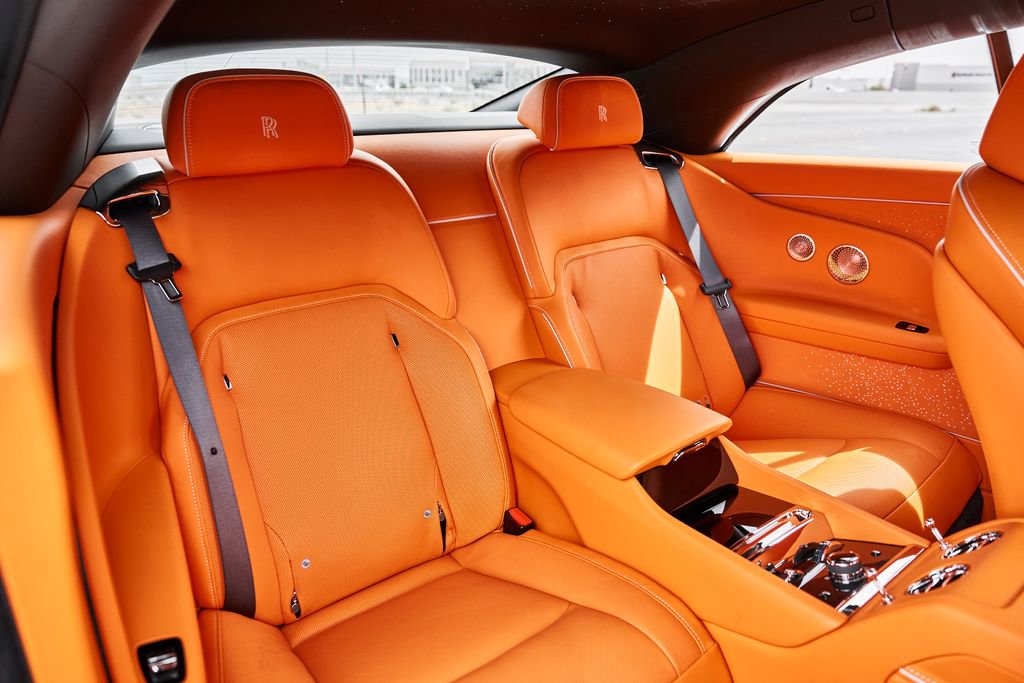 Used 2025 Rolls-Royce Spectre w/ Spectre Launch Package image 39