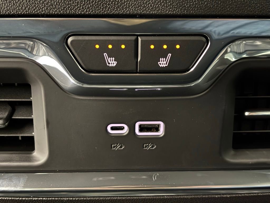 New 2026 GMC Sierra 1500 Denali w/ Denali Reserve Package image 7