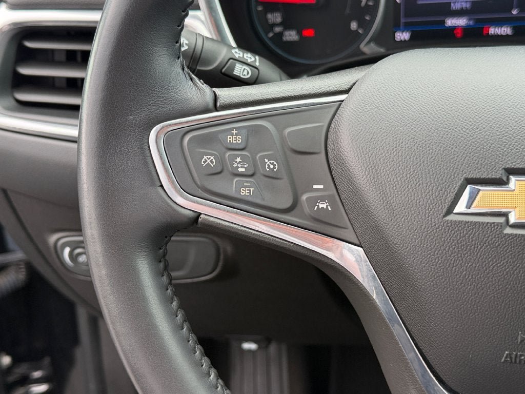 Used 2019 Chevrolet Equinox LT AWD/4WD image 16