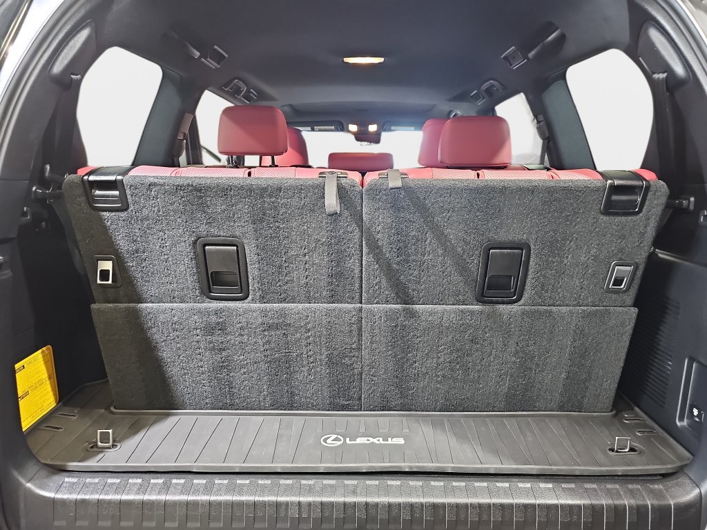 Used 2023 Lexus GX 460 Premium w/ Premium Package AWD/4WD image 12