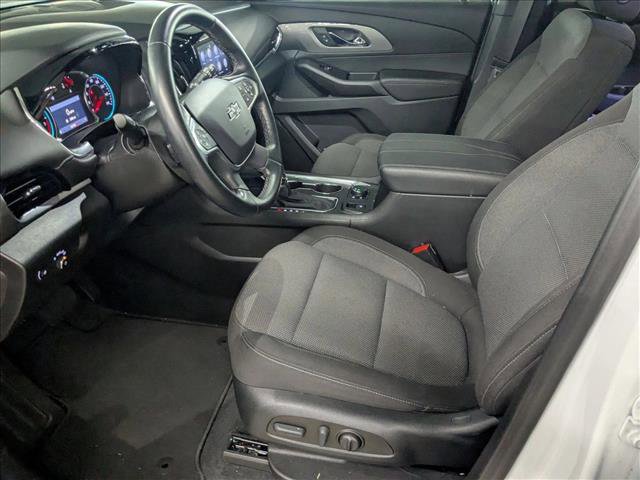 Used 2023 Chevrolet Traverse LT FWD image 14