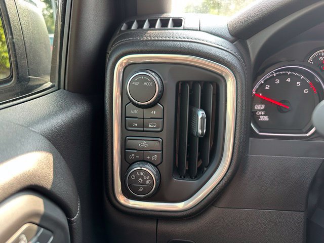 Used 2020 Chevrolet Silverado 1500 LT w/ Texas Edition AWD/4WD image 16