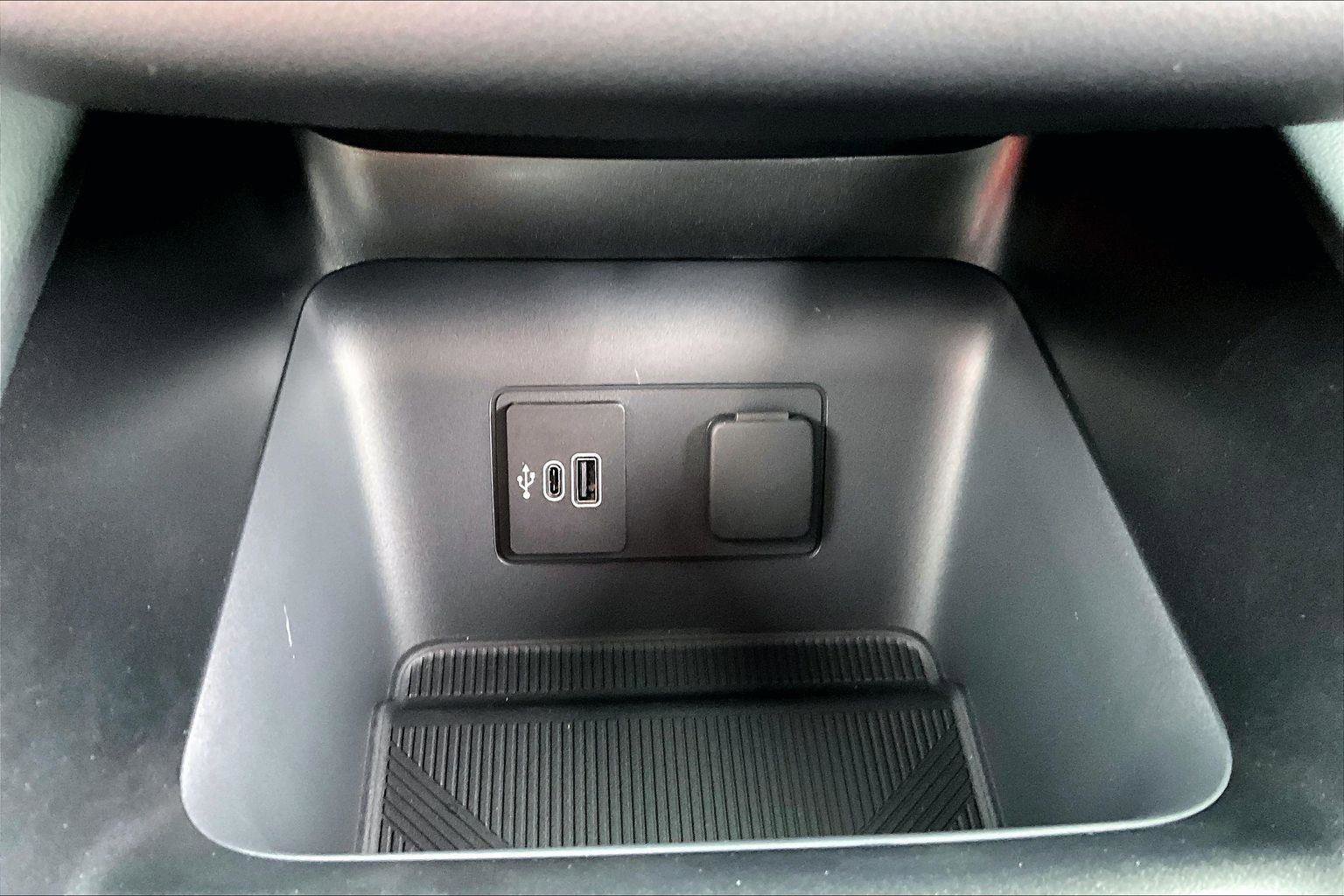 New 2026 Ford Explorer ST-Line image 15