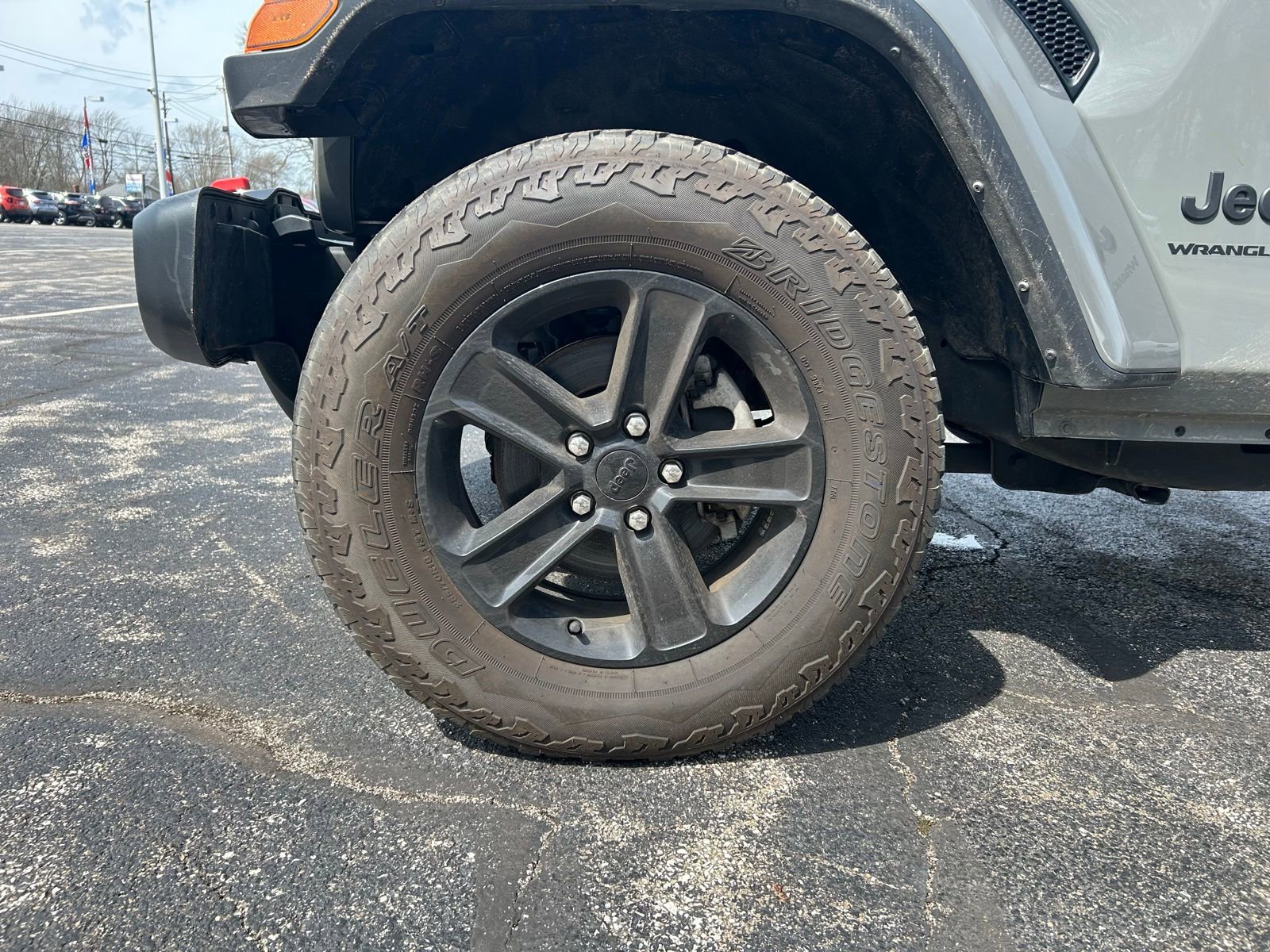 Certified 2023 Jeep Wrangler Unlimited Sahara image 36