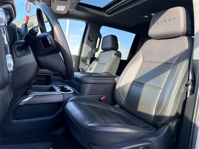 Used 2022 GMC Sierra 2500 Denali w/ Denali Ultimate Package image 11