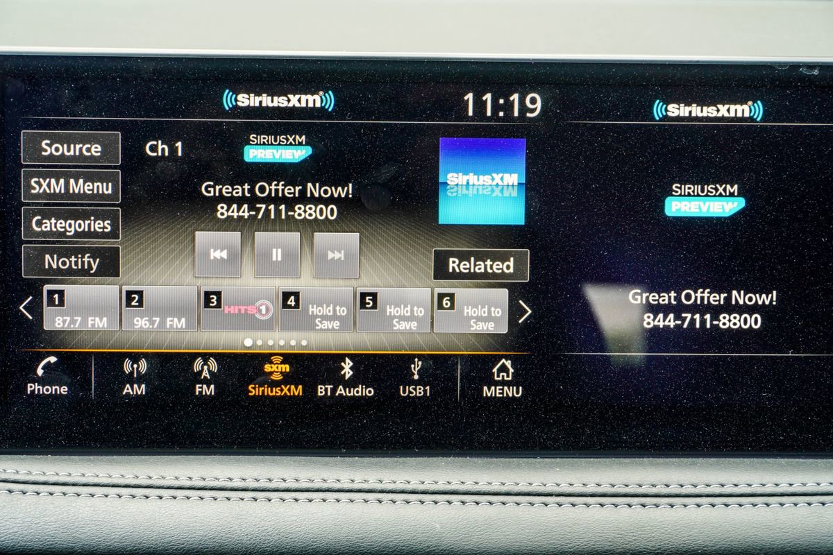 Used 2023 INFINITI QX60 Luxe w/ Cargo Package image 27