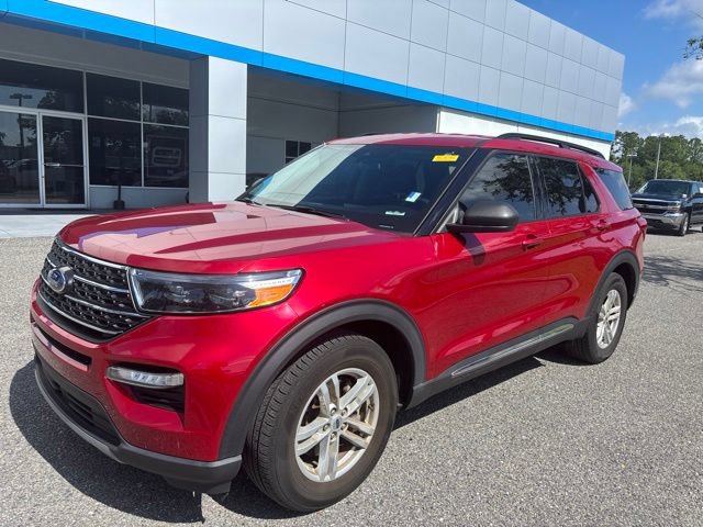 Used 2022 Ford Explorer XLT w/ Equipment Group 202A RWD image 5