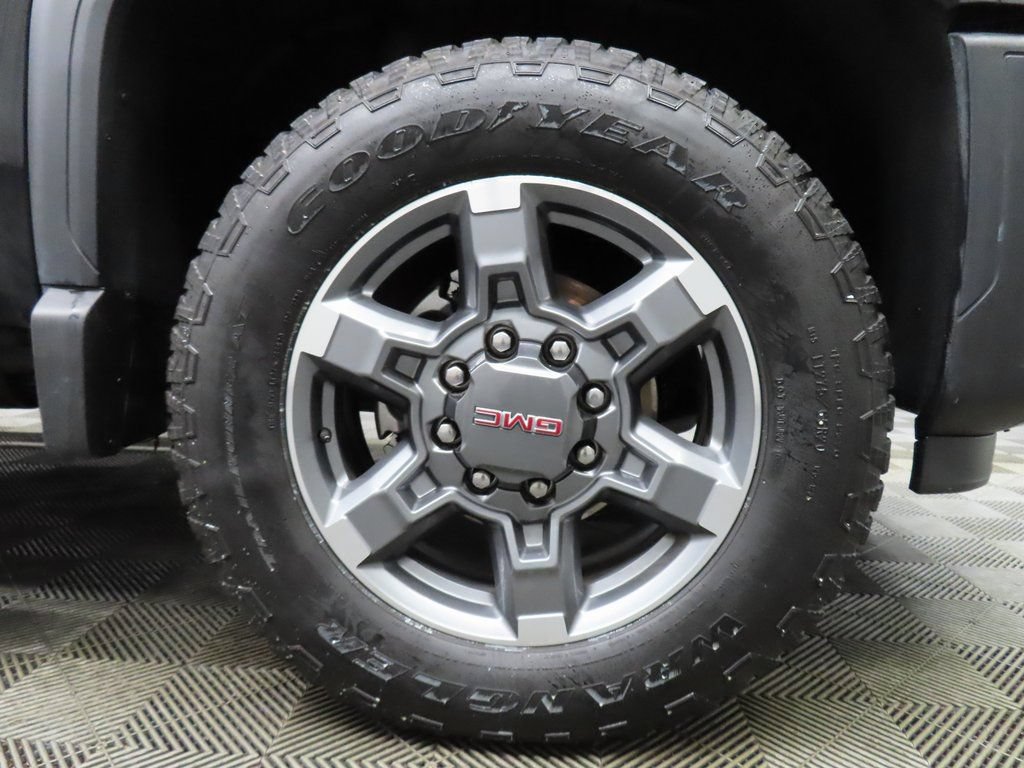 Used 2025 GMC Sierra 2500 SLT AWD/4WD image 7