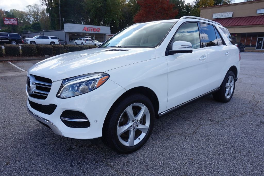 Used 2017 Mercedes-Benz GLE 350 image 3