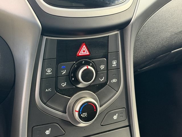 Used 2016 Hyundai Elantra Value Edition FWD image 18