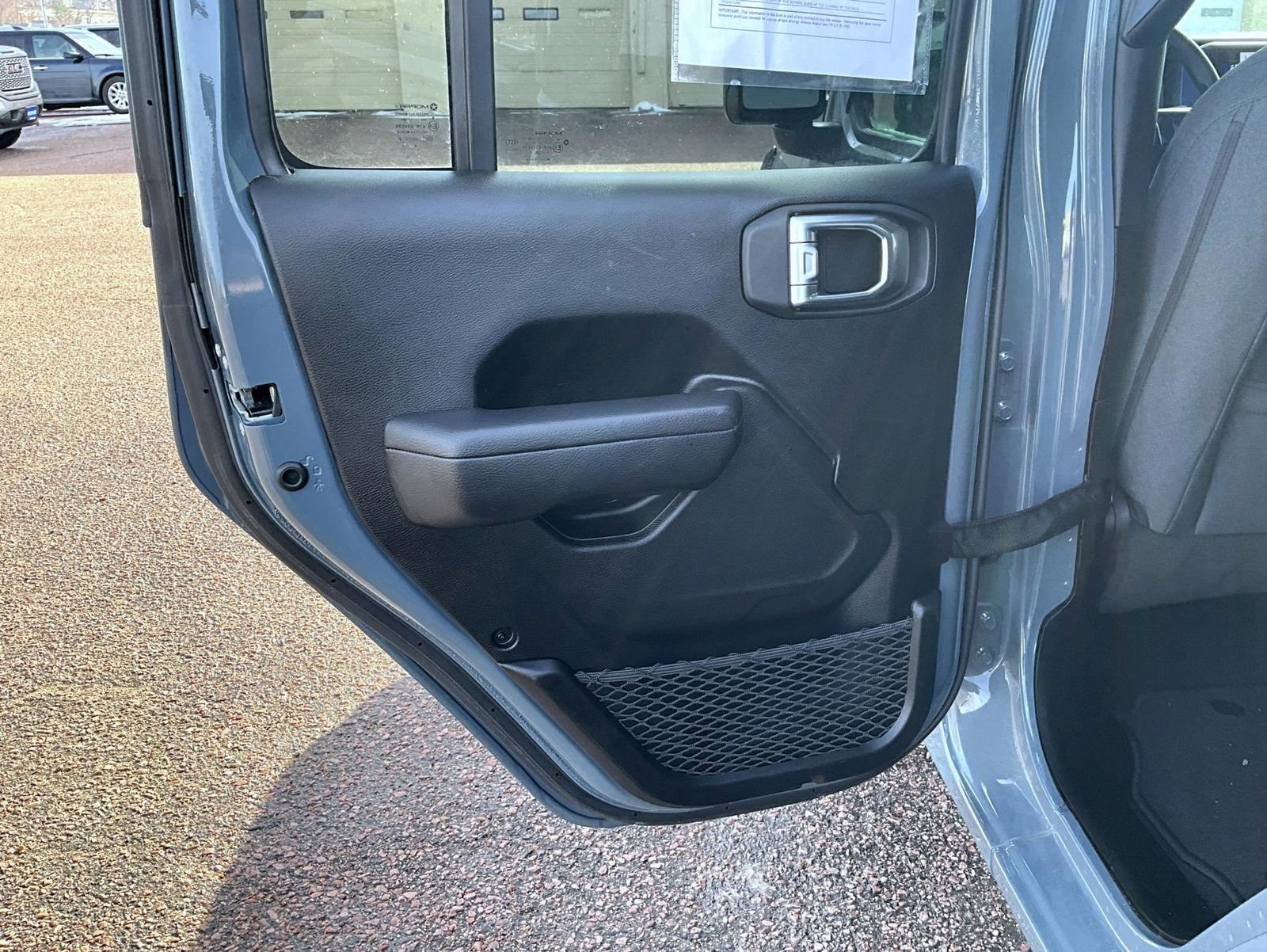 Used 2025 Jeep Gladiator Mojave AWD/4WD image 21