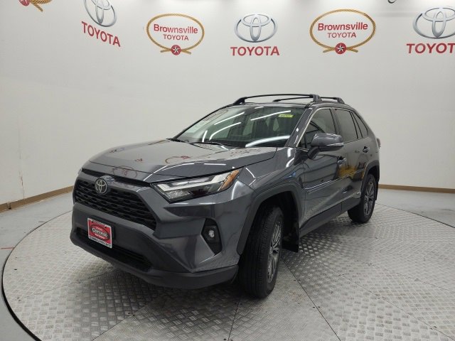 Certified 2025 Toyota RAV4 XLE Premium image 2