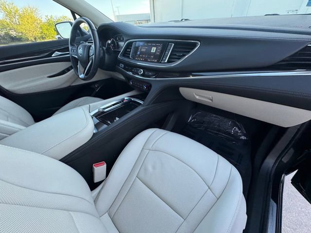 Used 2024 Buick Enclave Essence w/ Experience Buick Package image 26