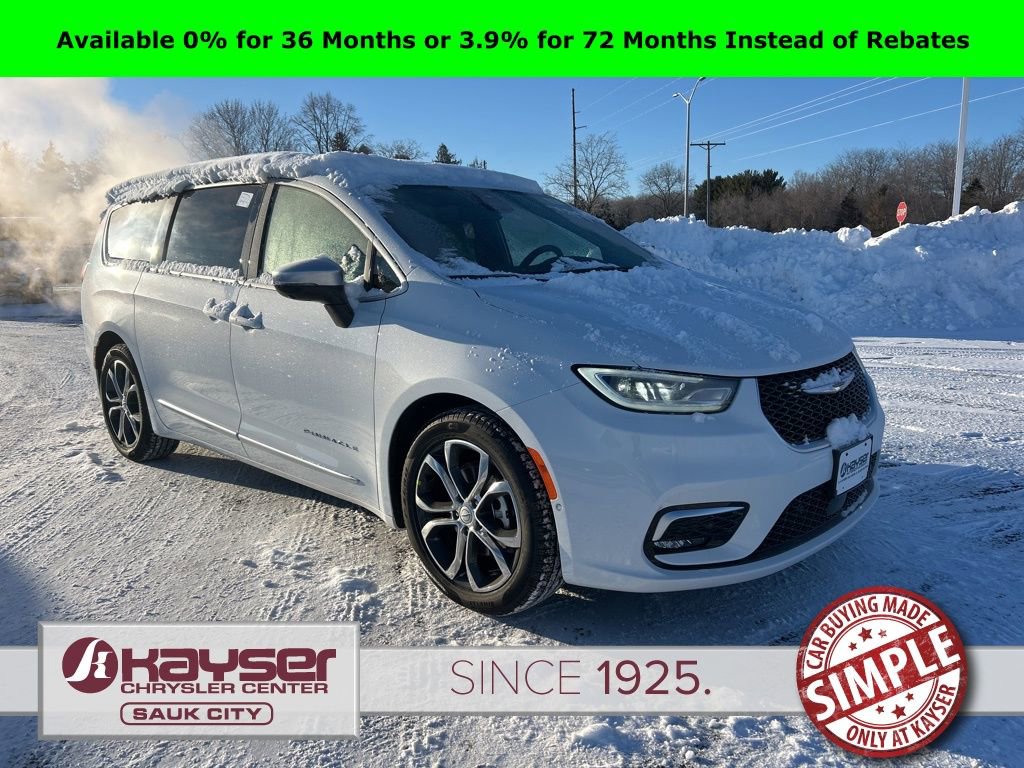 New 2026 Chrysler Pacifica Pinnacle w/ Trailer Tow Group