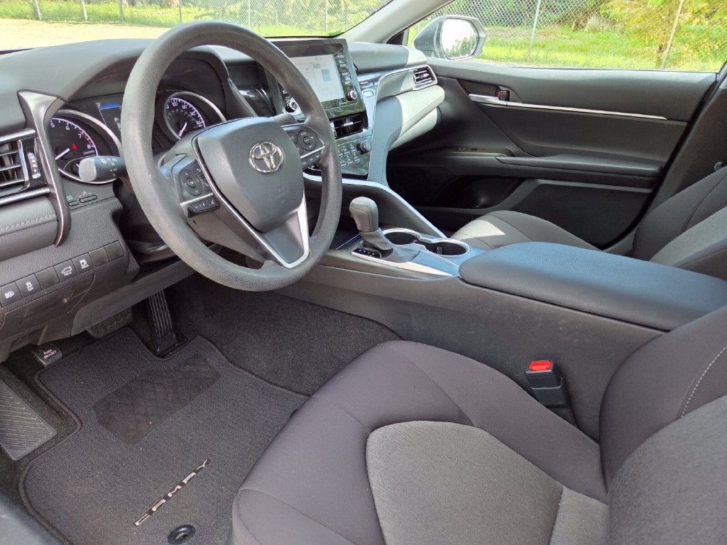 Certified 2021 Toyota Camry LE FWD image 25