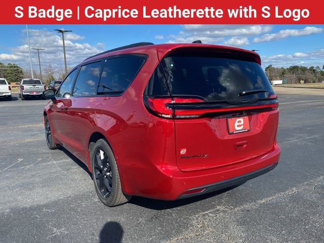 New 2026 Chrysler Pacifica Select w/ S Appearance Package FWD image 5