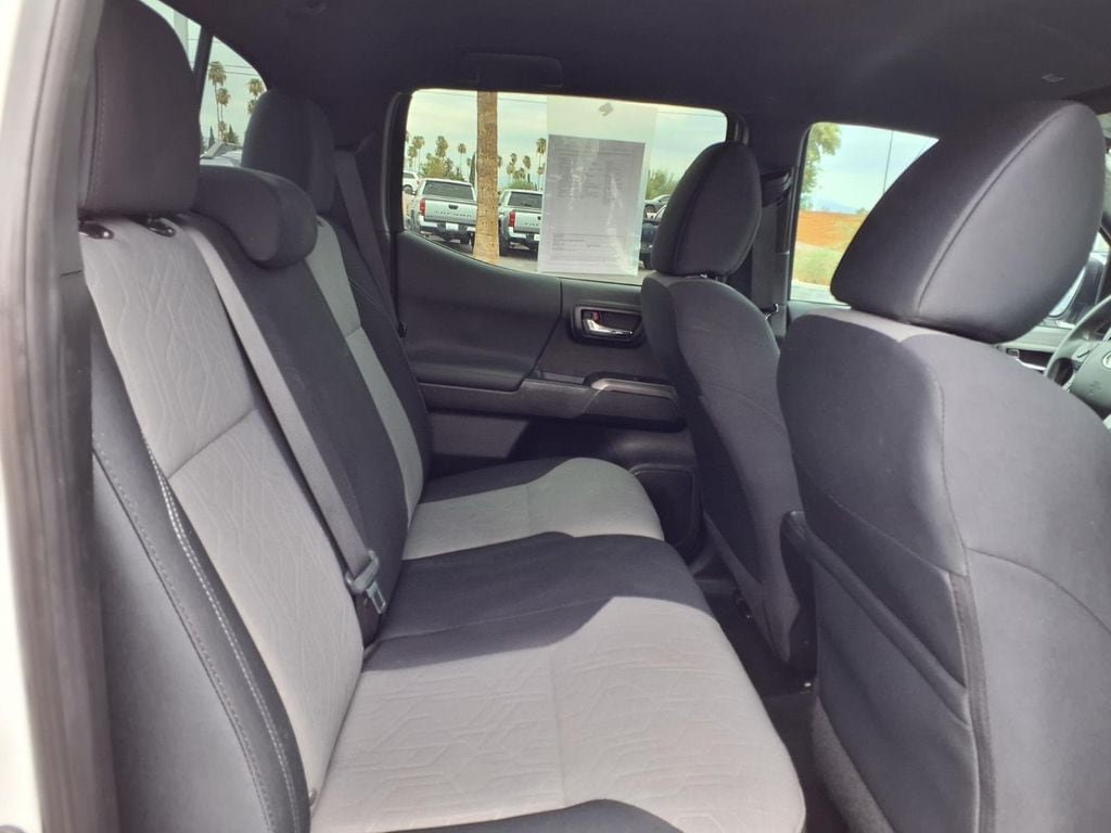 Used 2021 Toyota Tacoma TRD Sport w/ Technology Package RWD image 21