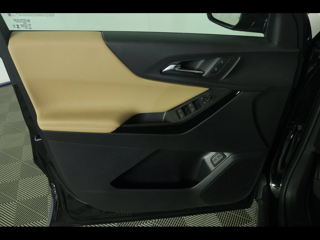 New 2026 Chevrolet Equinox ACTIV FWD image 23