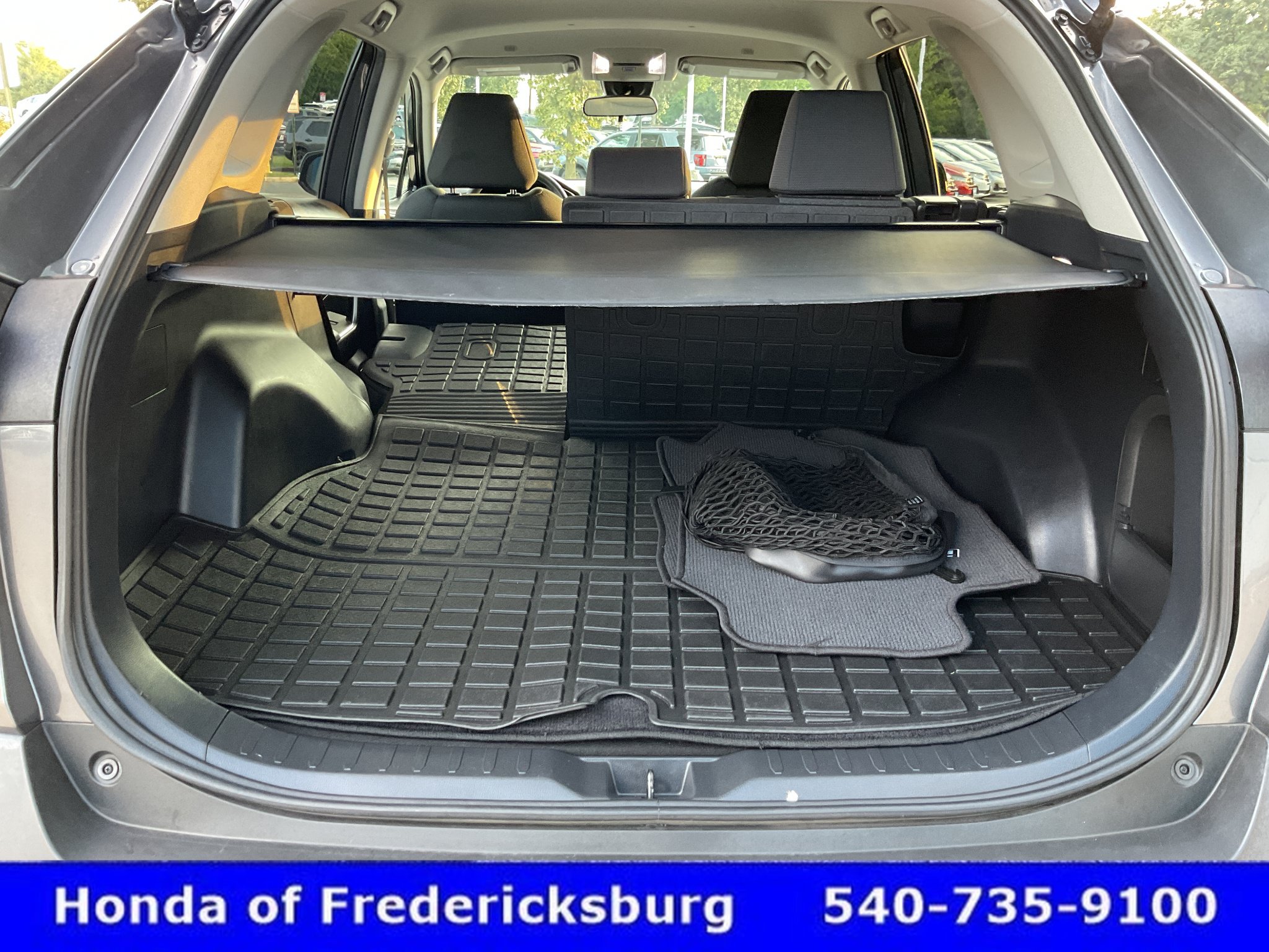 Used 2024 Toyota RAV4 XLE AWD/4WD image 22