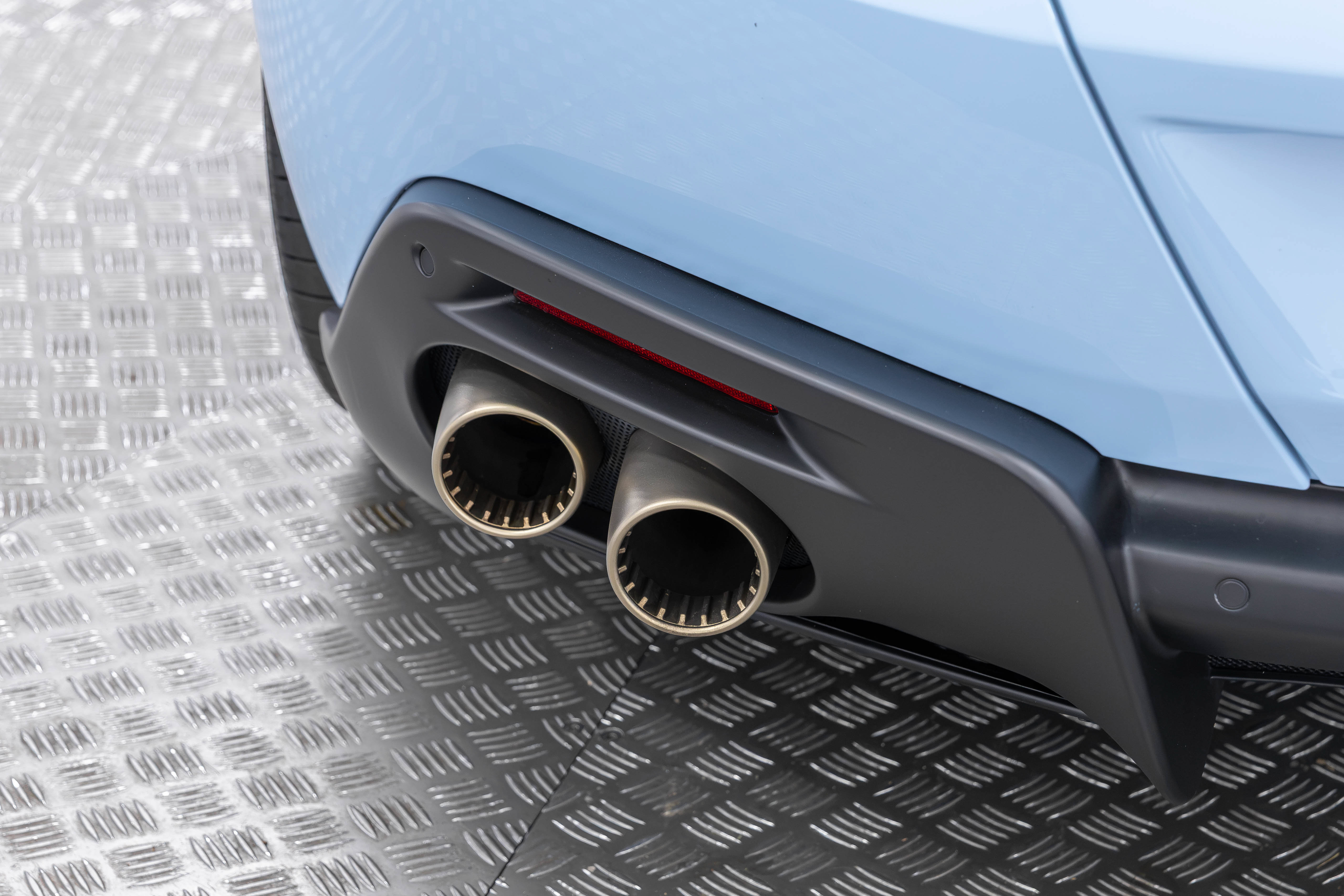 Certified 2025 Ferrari Roma Spider RWD image 60