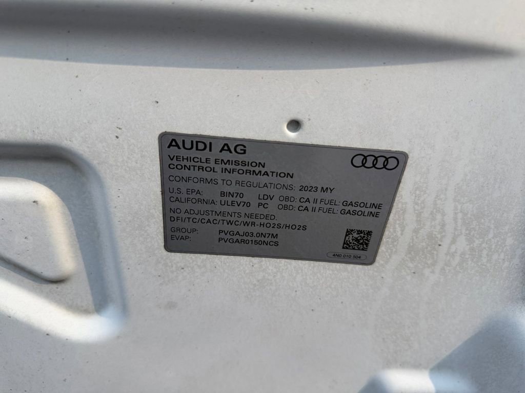 Used 2023 Audi A8 L 3.0T w/ Luxury Package image 33