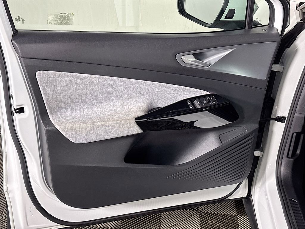 Certified 2023 Volkswagen ID.4 Pro image 10