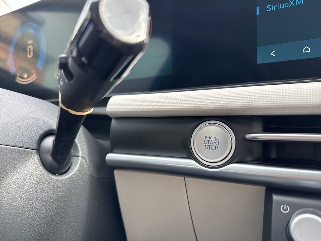 New 2026 Hyundai Tucson SE image 34