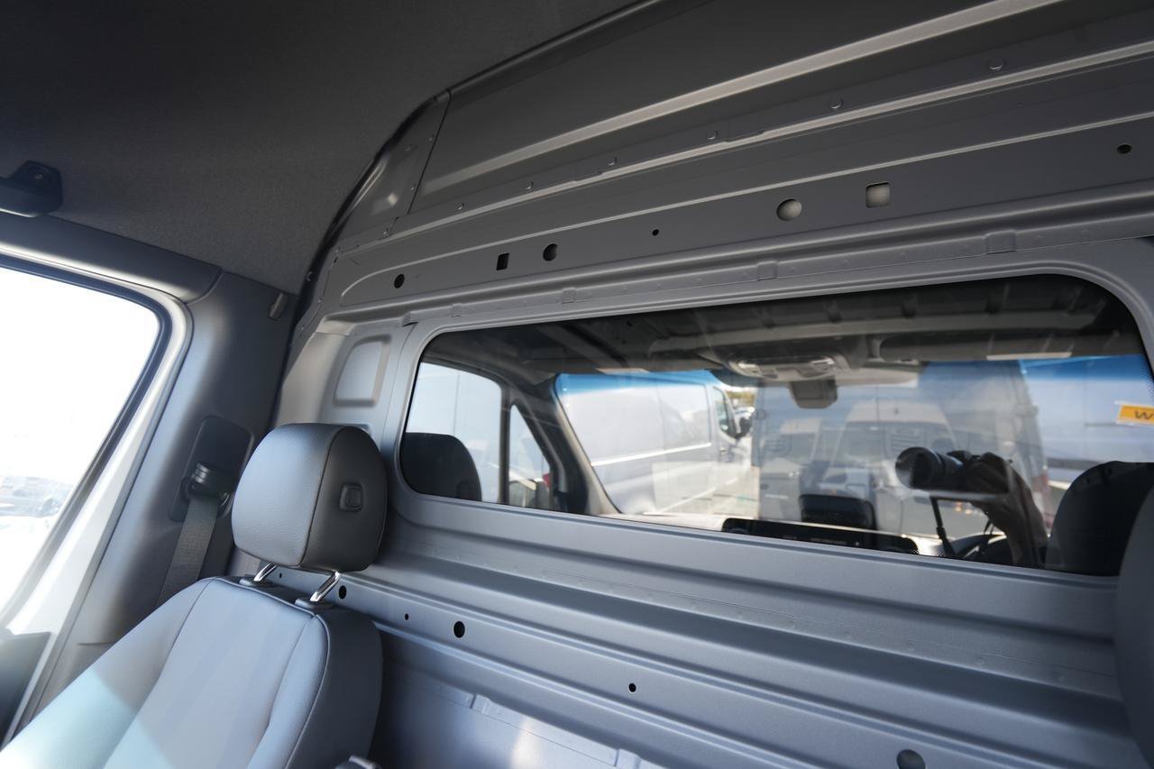 New 2026 Mercedes-Benz Sprinter 2500 image 30