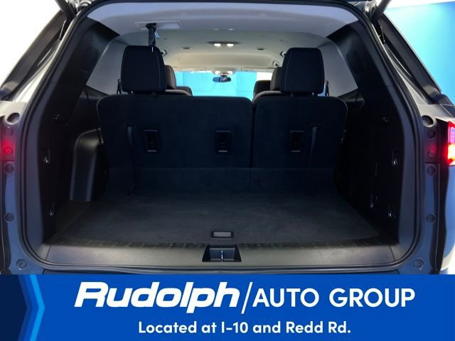 Used 2021 Chevrolet Traverse LT image 21