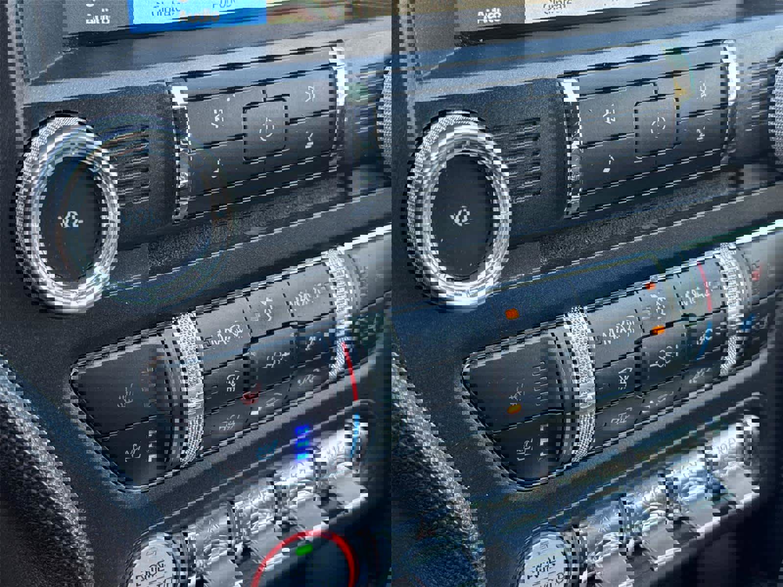 Used 2017 Ford Mustang Premium image 17