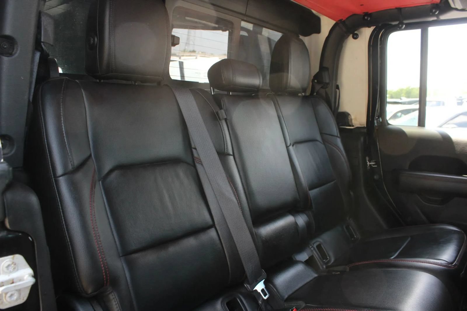 Used 2020 Jeep Gladiator Rubicon AWD/4WD image 19