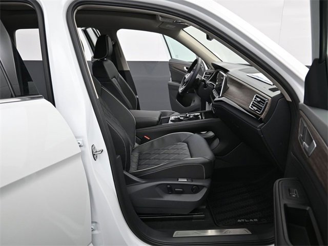New 2026 Volkswagen Atlas SEL Premium R-Line image 14
