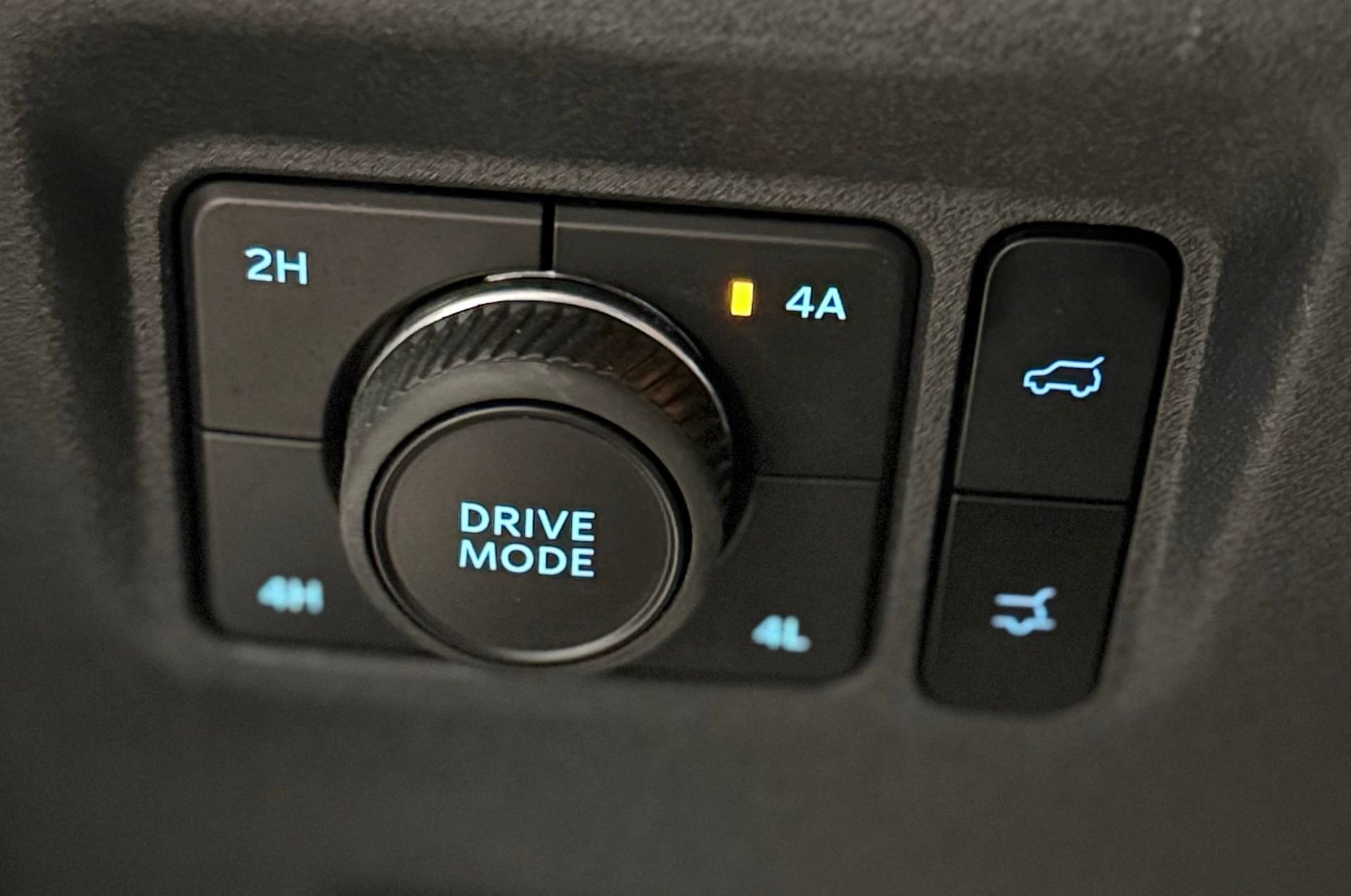 Used 2025 Ford Expedition Max Active AWD/4WD image 74