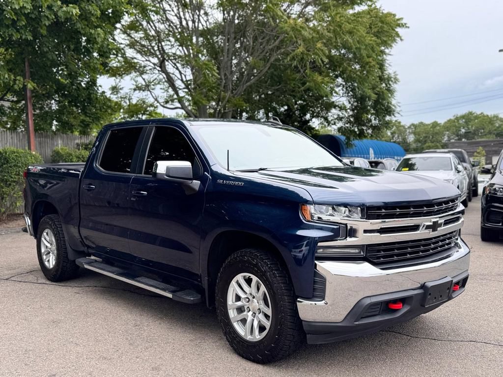 Used 2019 Chevrolet Silverado 1500 LT w/ All-Star Edition AWD/4WD image 8