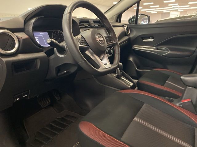 Used 2024 Nissan Versa SR image 18