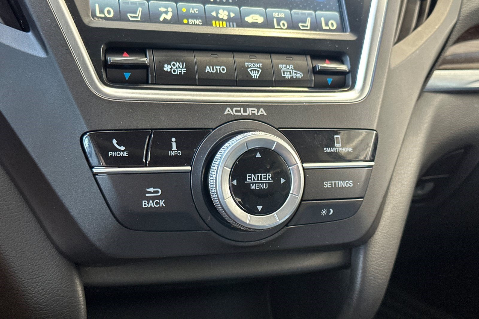 Used 2020 Acura MDX FWD image 25