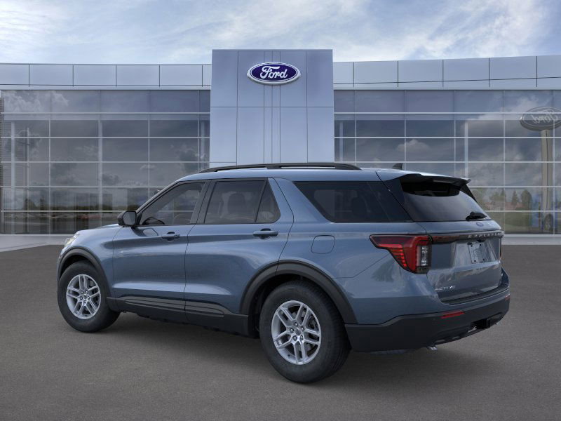 New 2026 Ford Explorer Active AWD/4WD image 4