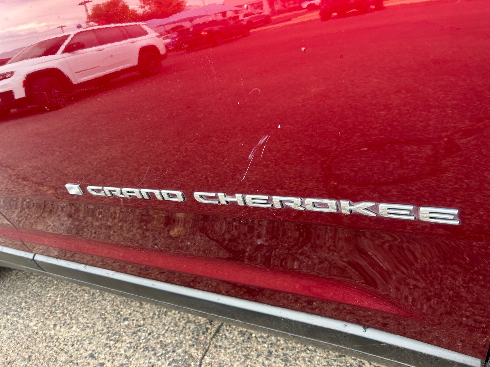 Used 2023 Jeep Grand Cherokee Limited w/ Luxury Tech Group II AWD/4WD image 24